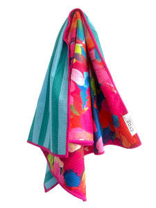 Crae.Home - Etching: Reversible Hand Towel