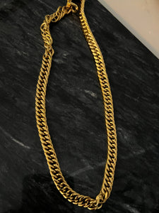 Chansuttpearls - THE CHUNKY SHINY NECKLACE