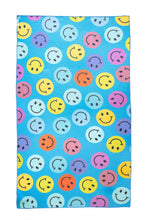 Load image into Gallery viewer, Crae.Home - Smiley Pool Towel: Reversible