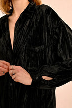 Load image into Gallery viewer, Molly Bracken- Button Down Velvet Top