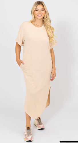 Karlie Oatmeal Midi Dress