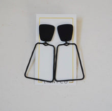 Load image into Gallery viewer, Linny Co Kaelyn Solid Black Earring