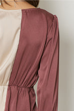 Load image into Gallery viewer, Entro Brown Long Sleeve Blouse