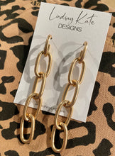 Load image into Gallery viewer, Chunky Chain Link Earrings