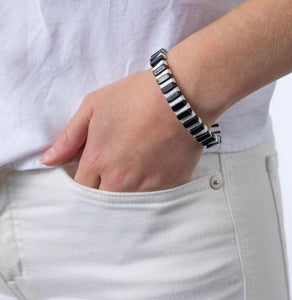 Caryn Lawn Black & White Bracelet