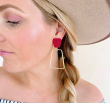 Load image into Gallery viewer, Linny Co Kaelyn Red Earring